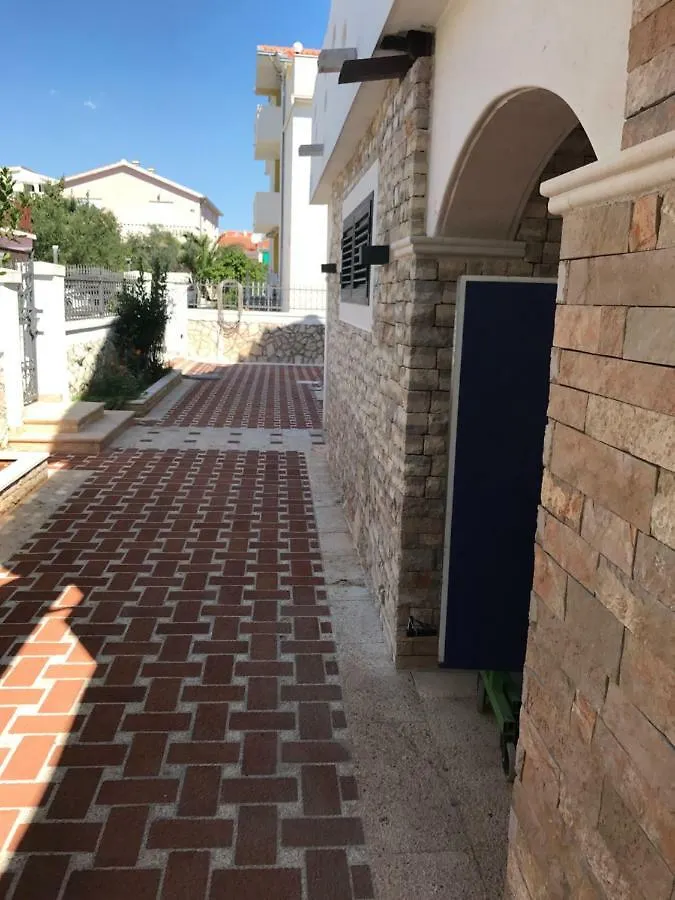 Villa Vilma Trogir 0*,