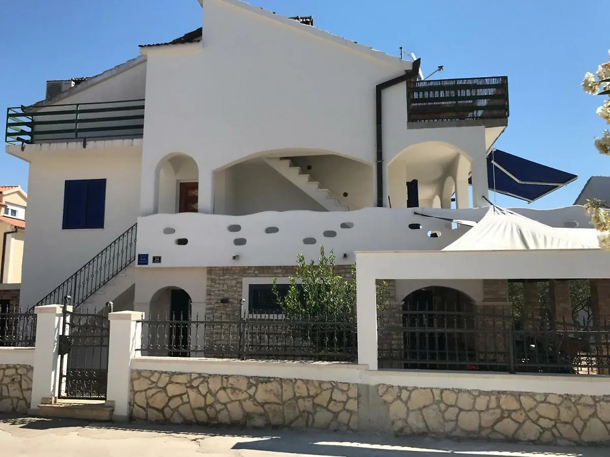 Apartment Villa Vilma Trogir Croatia