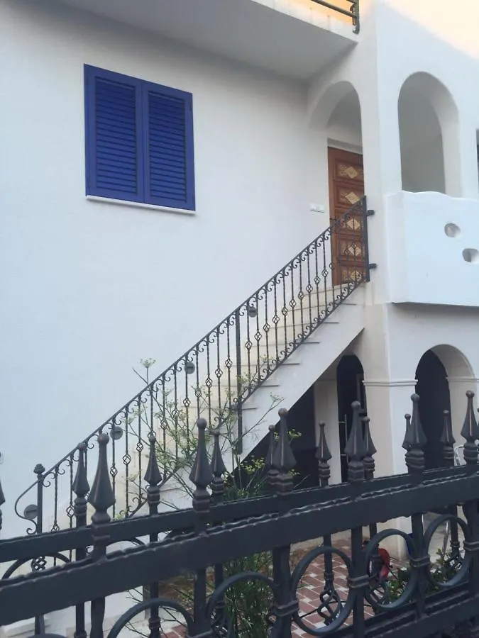 Apartment Villa Vilma Trogir Croatia